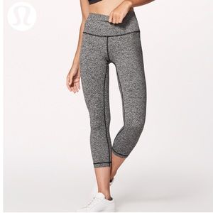 Lululemon High Rise Wunder Unders sz 6